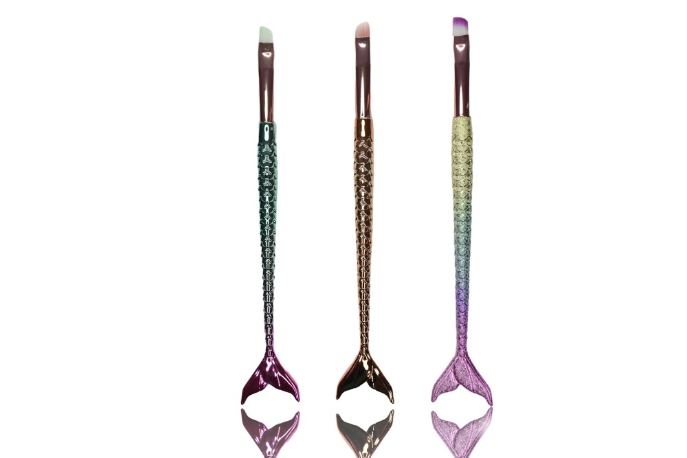 Brocha para ceja cola de sirena tornasol