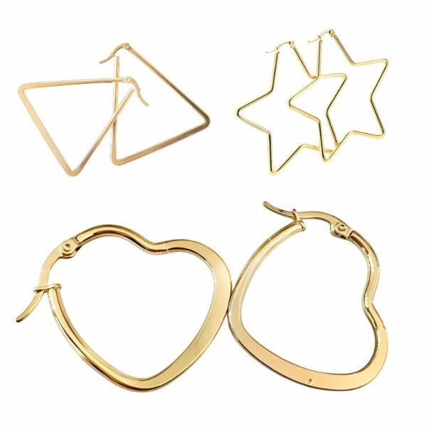 Aretes con Diseños Surtidos en Color Dorado