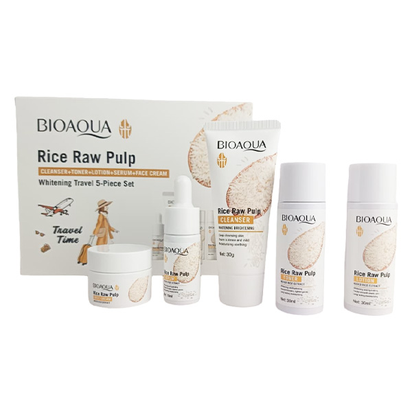 Kit Viajero Rejuvenecedor de 5 piesas  con extracto de arroz bioaqua